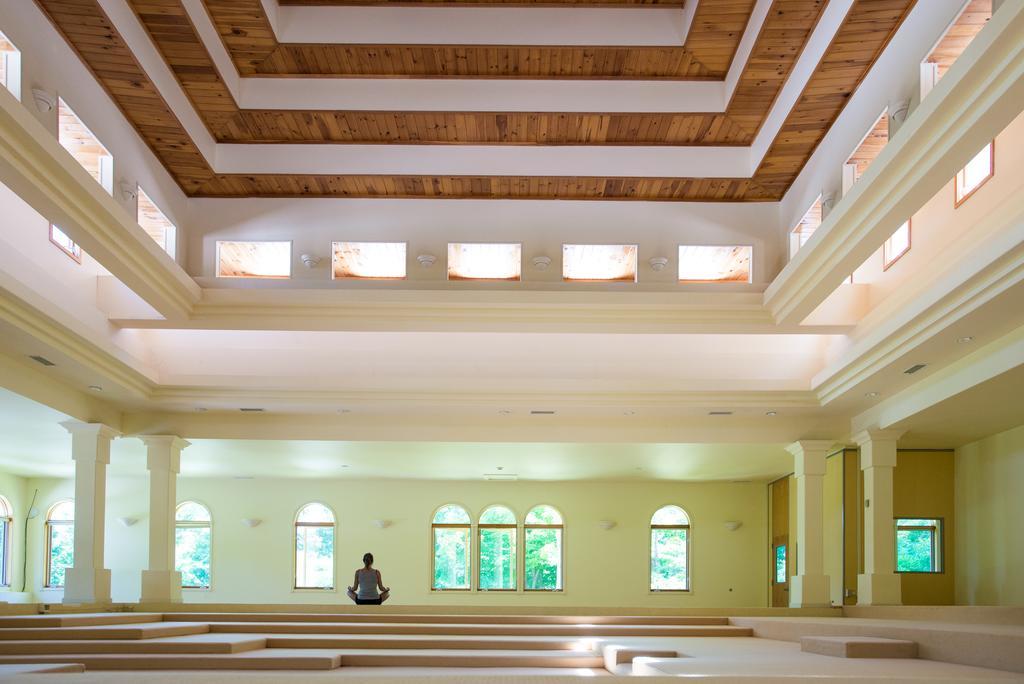 Art Of Living Retreat Center Hotel Bamboo Exterior photo
