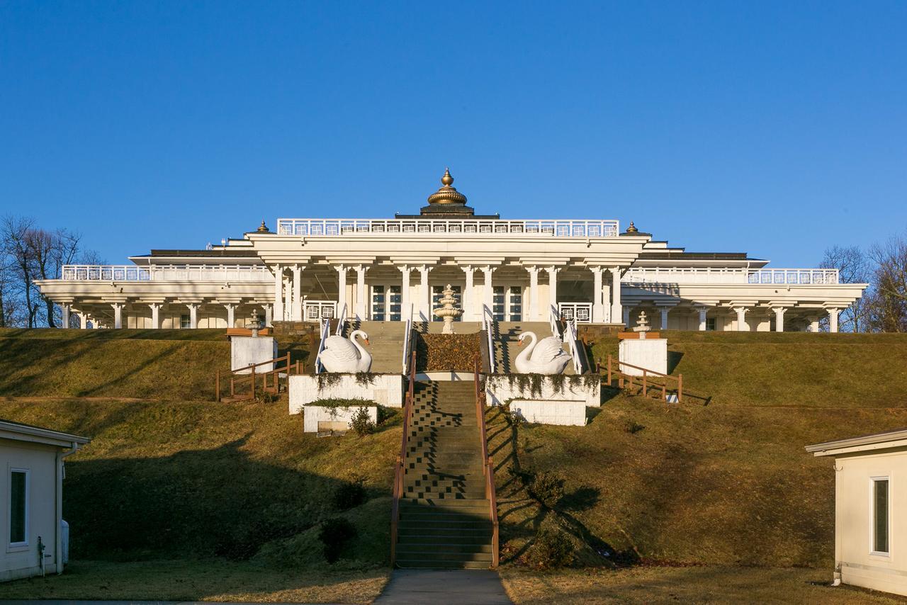 Art Of Living Retreat Center Hotel Bamboo Exterior photo